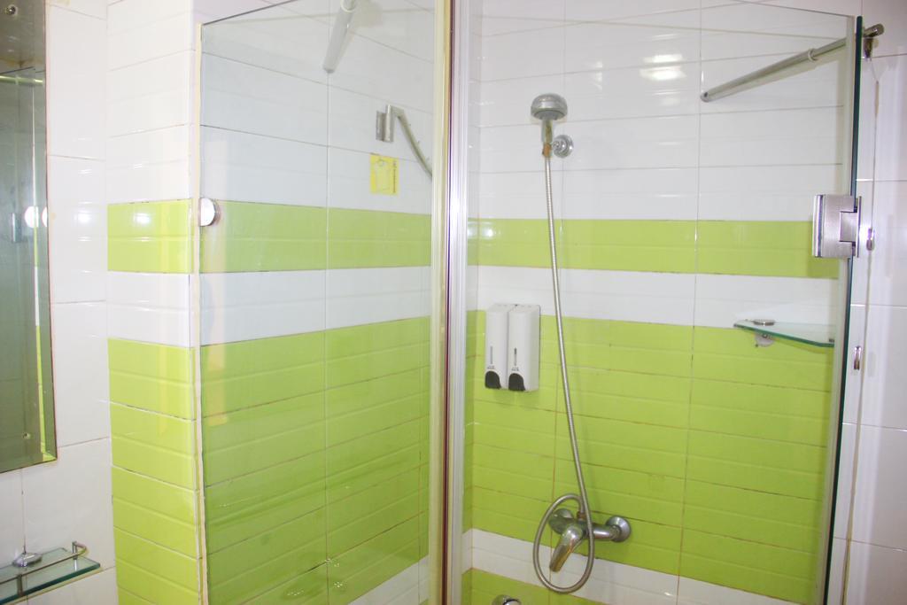 7Days Inn Guangzhou Gangding Longkou XI Road Γκουανγκζού Εξωτερικό φωτογραφία